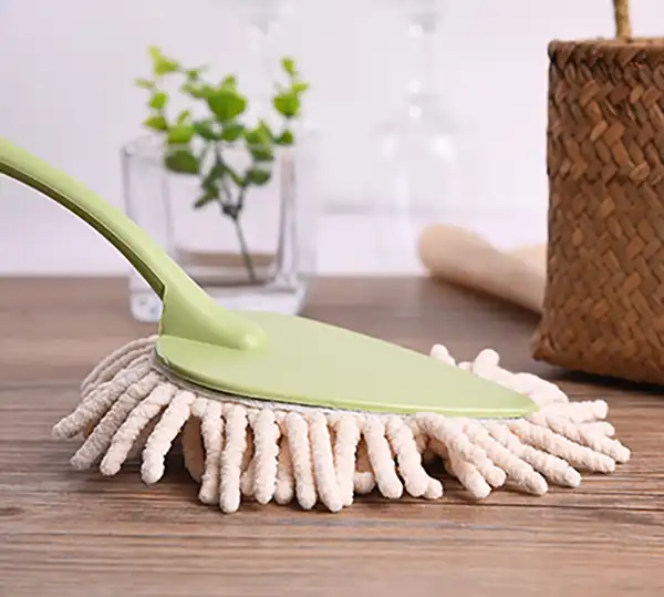 Triangle Chenille Duster
