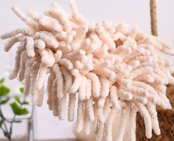 long handle chenille cleaning duster